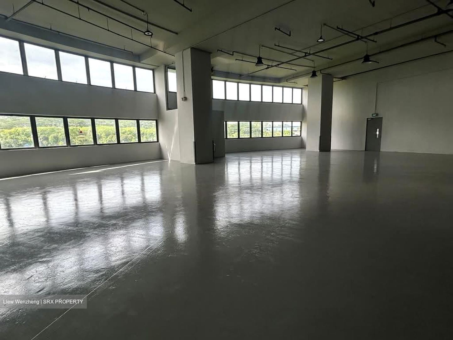 Carros Centre (D25), Factory #589181391